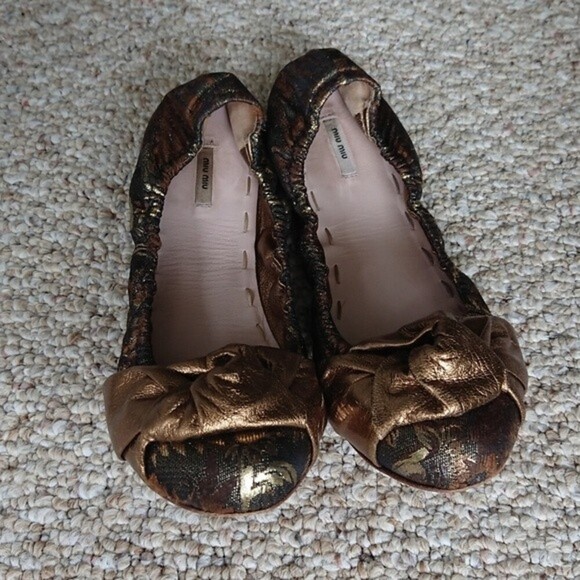 Miu Miu Leather Ballet Flats Gold & Metallic size 8.5 - Picture 2 of 11